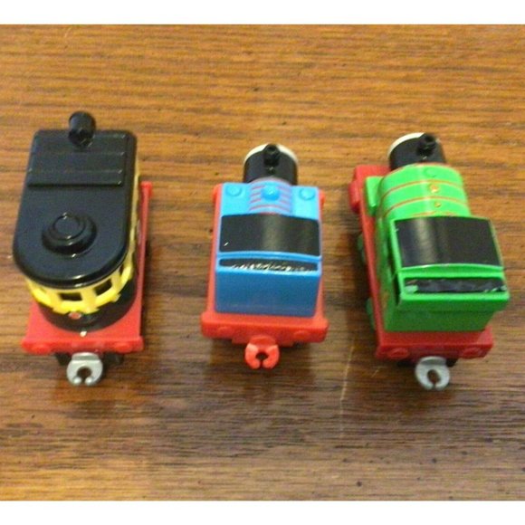 Lot 2 Thomas Friends Take N Play Die Cast Trains PHILIP PERCY + 1 Plastic THOMAS - Picture 8 of 8